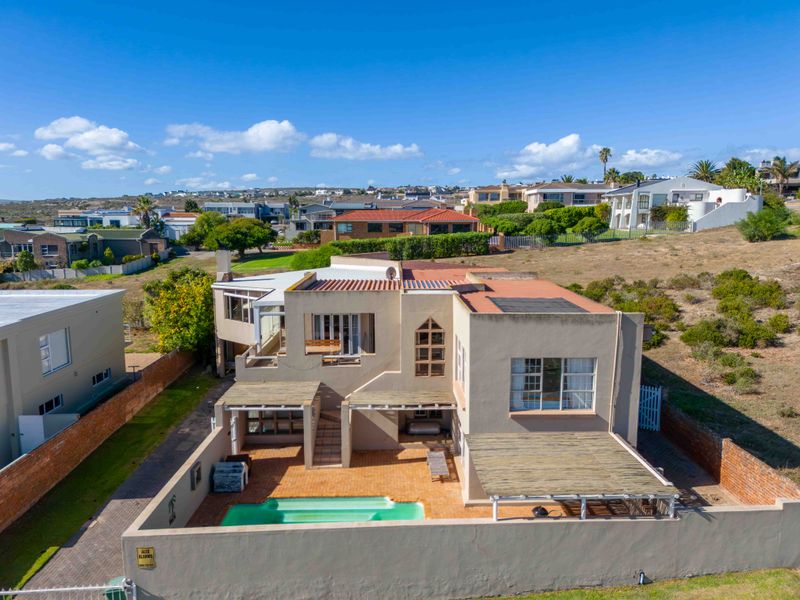 Bidding starts at R3.8 Million!!! - Photo 2