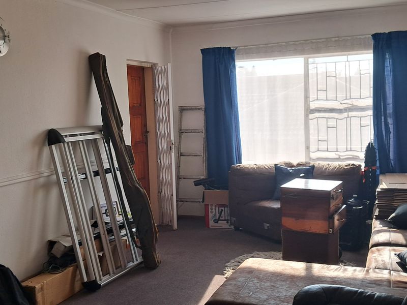 2 BEDROOM  TOWNHOUSE WILRO PARK R8 000 PM - Photo 8