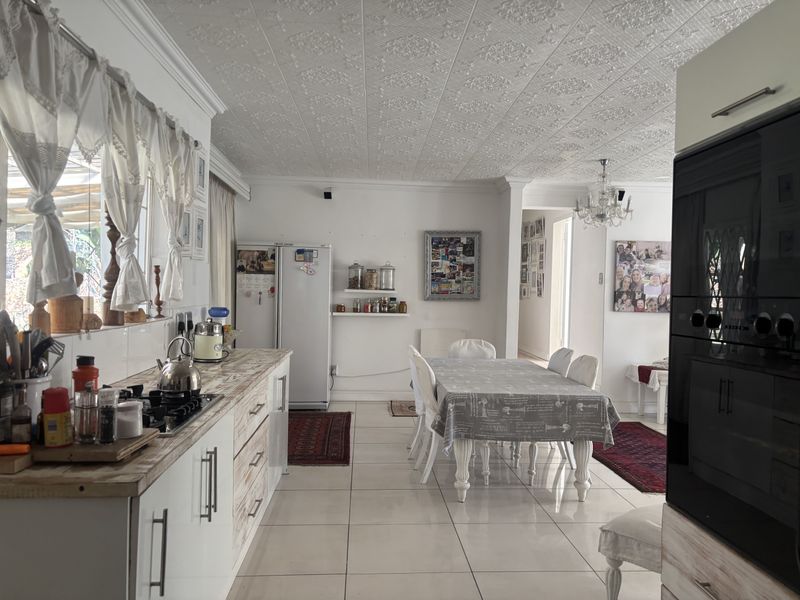 French Flair in Modelpark - Photo 2