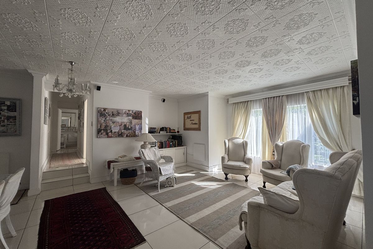 French Flair in Modelpark - Photo 4