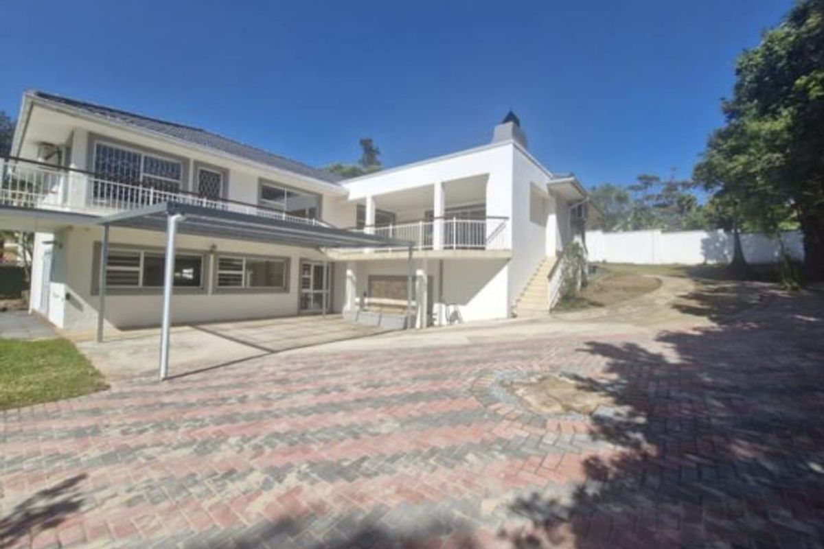 The Perfect 5 Bedroom Family Home to let in Vincent Heights! - Photo 2