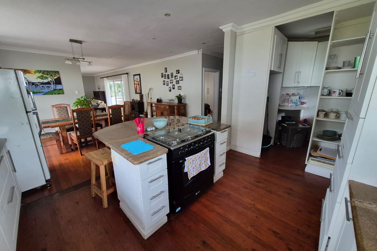 The Perfect 5 Bedroom Family Home to let in Vincent Heights! - Photo 5