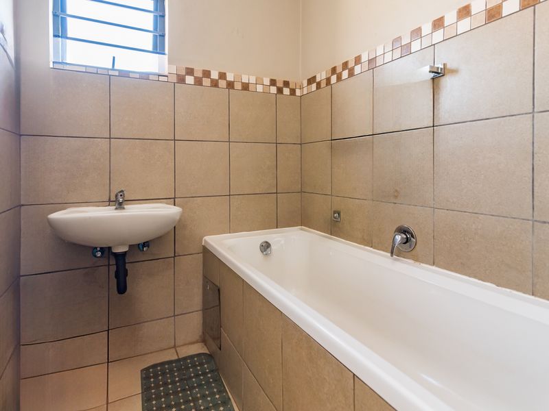 House for Sale At Protea Glen Ext 40! Comfortable & Secure Living! - Photo 7