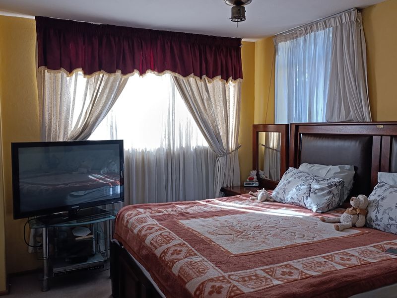 Charming 3 Bedroom Apartment in Wonderboom South in Prime Location - Photo 5