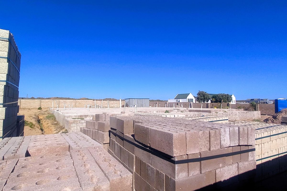 Not to be missed!!! An Exclusive offer of a 1282m2 Erf @ R3540 000-00 in Duyker Eiland - Photo 4