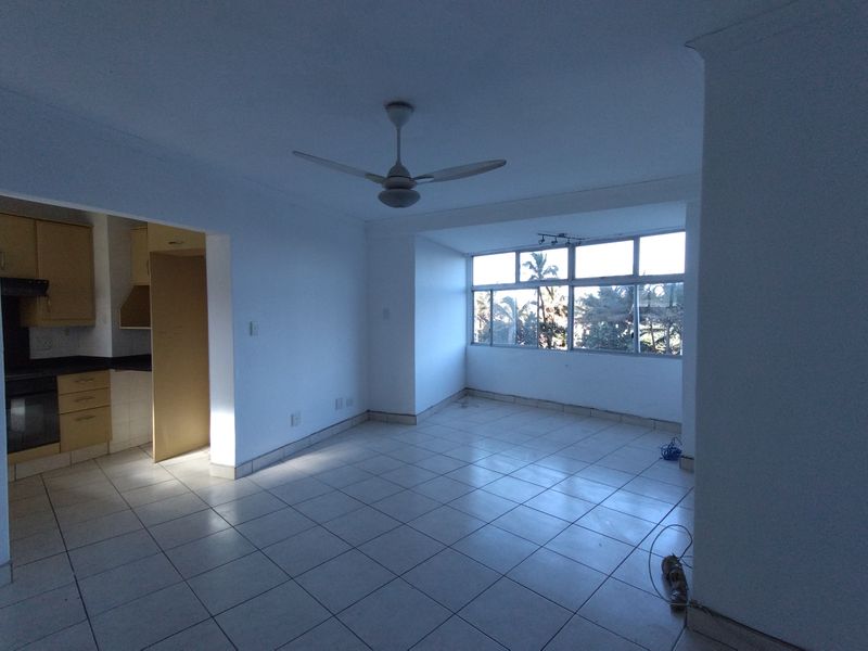 2-Bedroom Beachfront Apartment with Full Sea Views - Photo 3