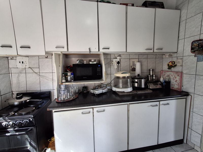 2 Bedroom Family Home - Photo 7