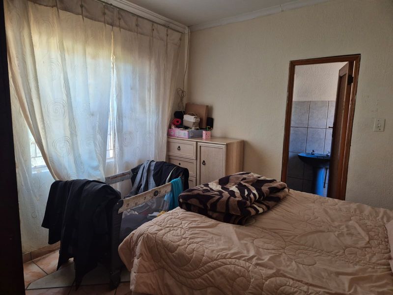 Family Home Awaits in Ivy Park - Photo 8