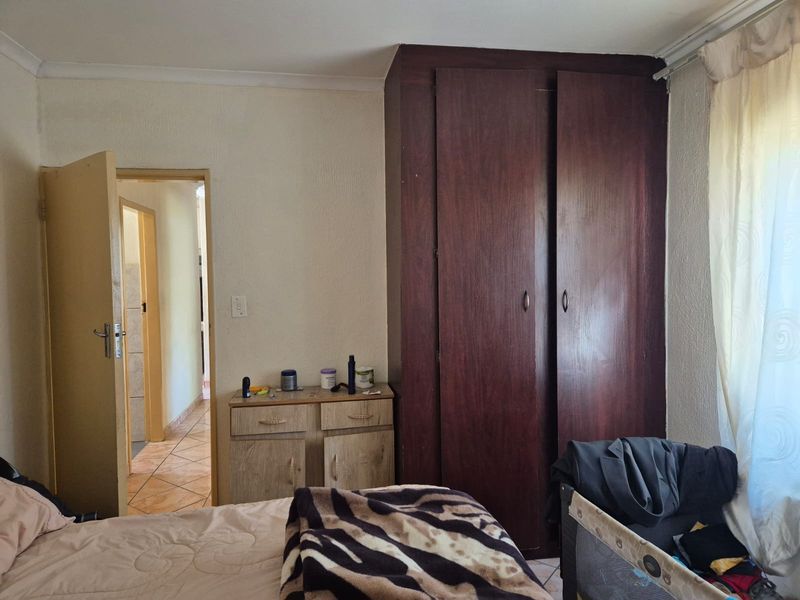 Family Home Awaits in Ivy Park - Photo 7