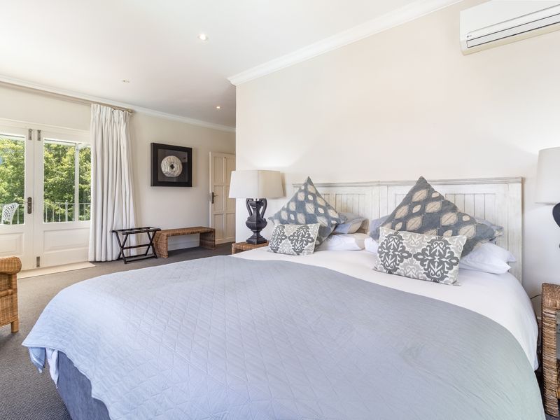 5 Bedroom house to rent in Franschhoek. - Photo 10