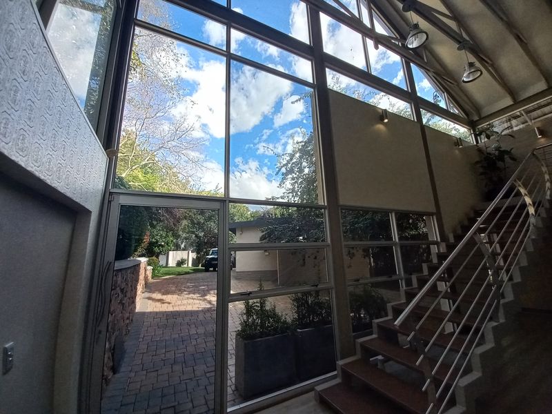 Elegant and Spacious Home in Prime Cashan - Photo 5