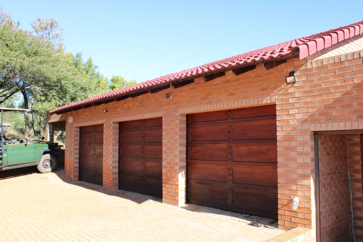 Bushveld Elegance Meets Smart Investment Potential - Photo 3