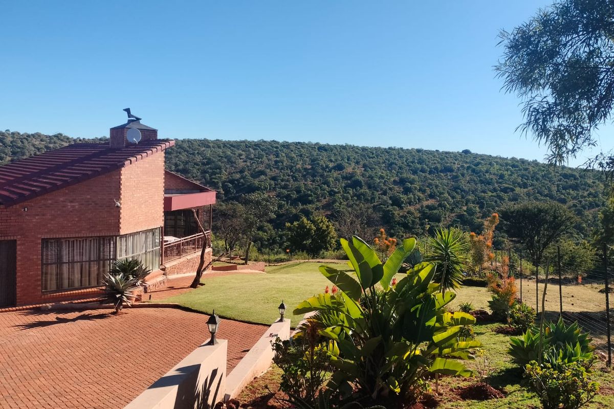 Bushveld Elegance Meets Smart Investment Potential - Photo 4