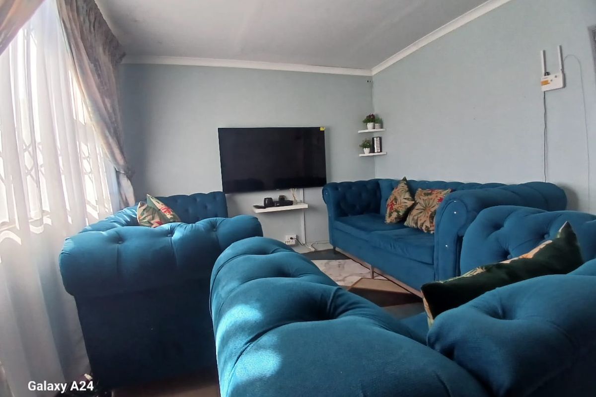 Modern 2 Bedroom Home for Sale in Mdantsane NU17 - Photo 4