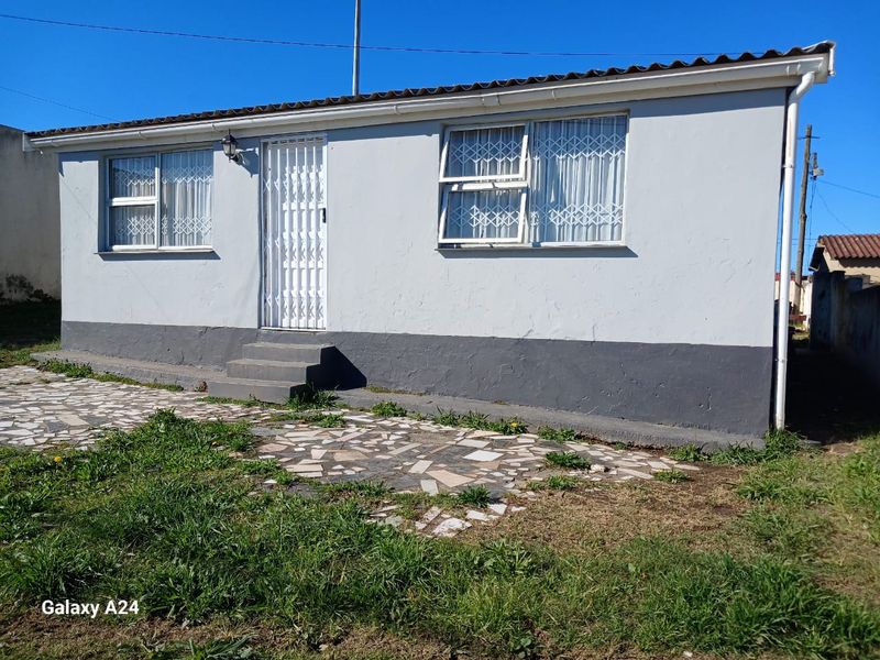 Modern 2 Bedroom Home for Sale in Mdantsane NU17 - Photo 2