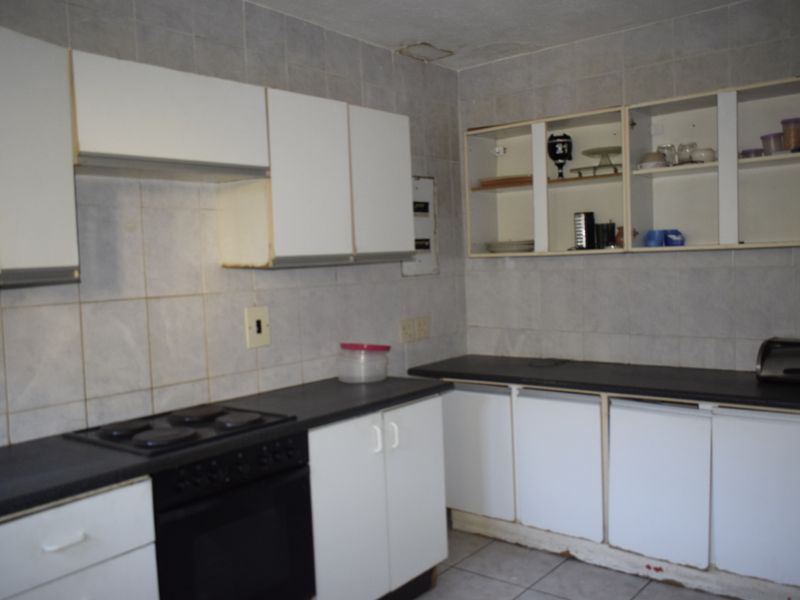 2 Bedroom townhouse for sale in Boksburg South - Photo 8