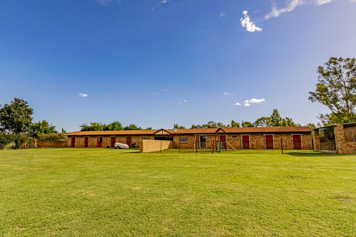 Amazing Auction Opportunity On Cayman Road before Eye Of Africa!!! - Photo 3