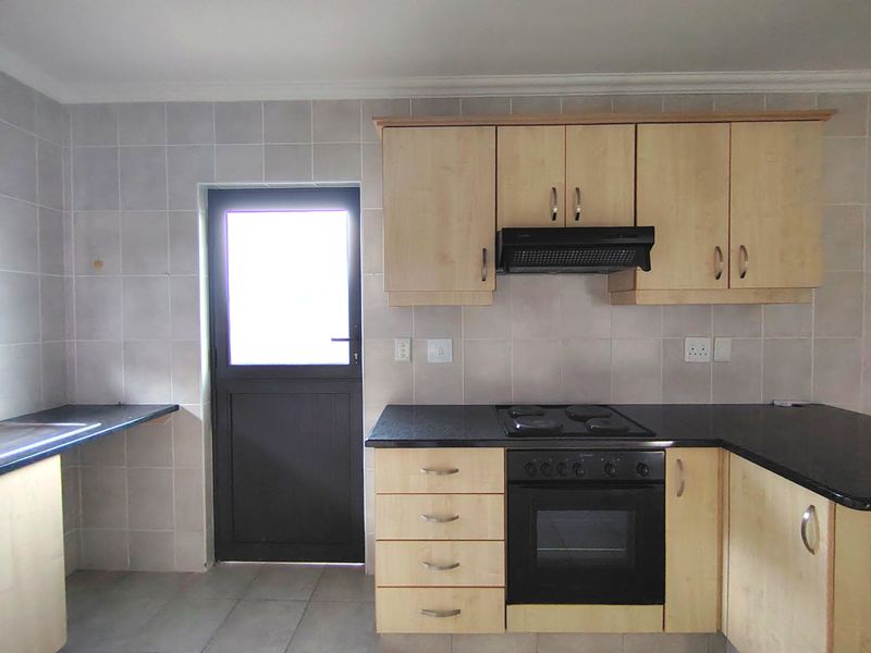 Easy Living Meets Convenience in Seaward Estate - Photo 8