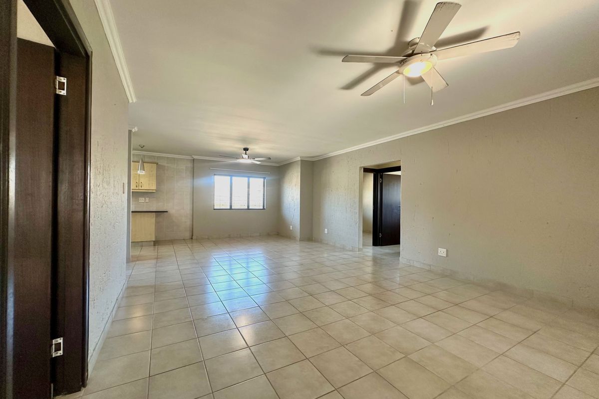 Easy Living Meets Convenience in Seaward Estate - Photo 3