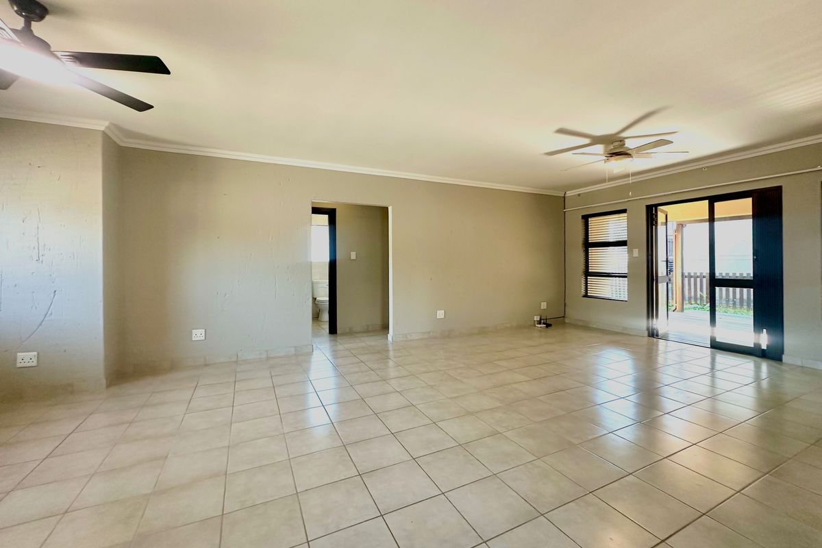Easy Living Meets Convenience in Seaward Estate - Photo 2