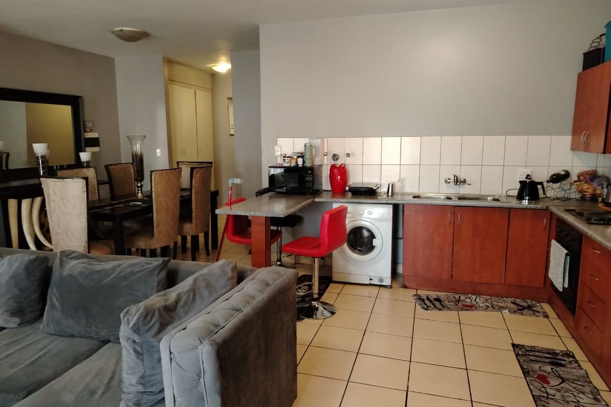 Spacious Secure apartment in mint condition. 106 m2. Reduced BARGAIN. - Photo 4
