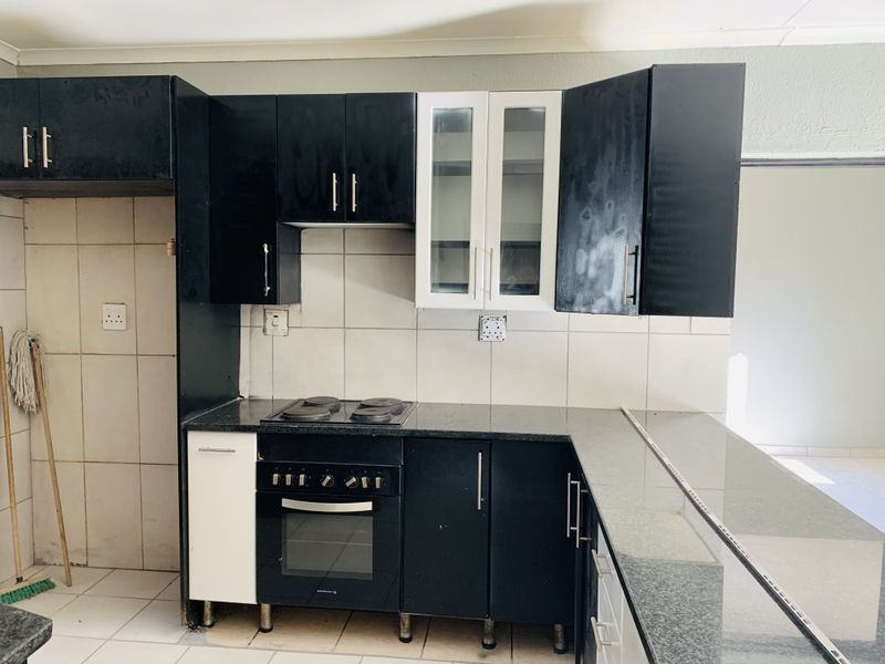 Safety and Convenience. - Photo 5