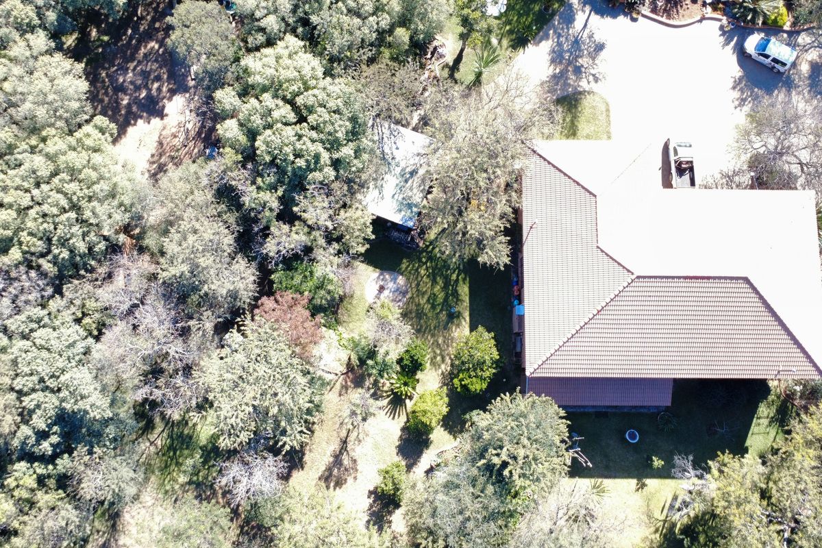 Nature Meets Luxury – Spacious Family Home with Endless Possibilities - Photo 2