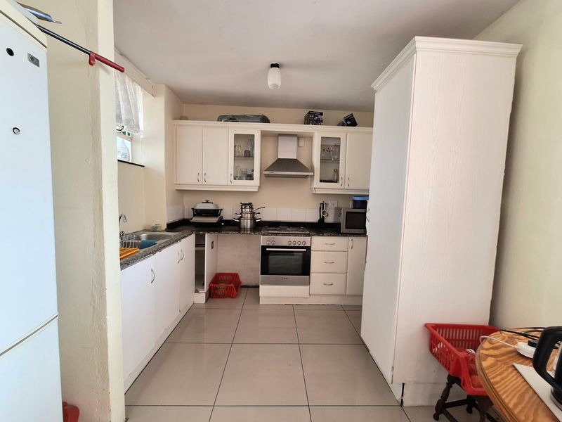 Apartment with City & Sea Views - North Beach - Photo 2