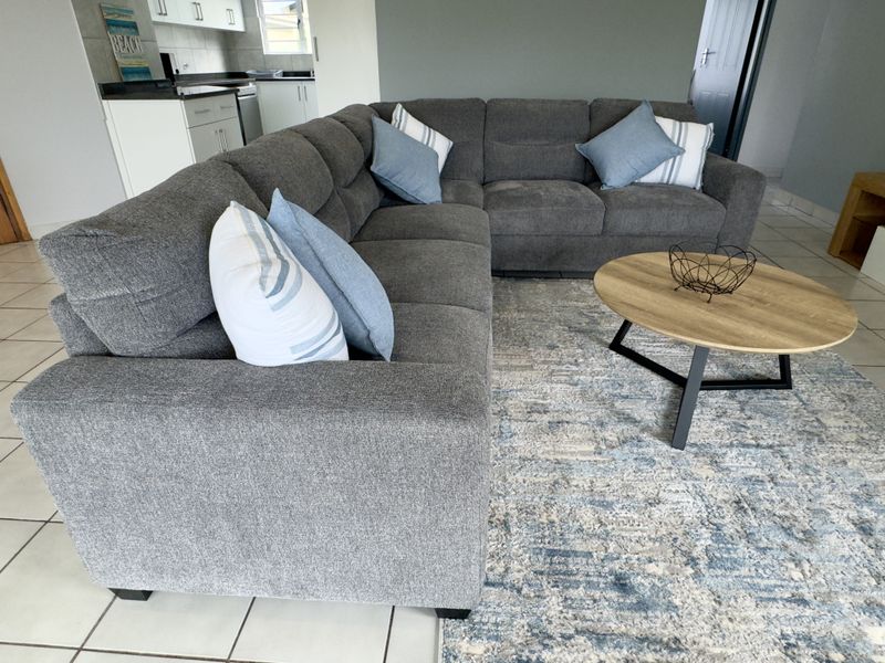 Pretty, Elevated and Sunlit - Photo 9