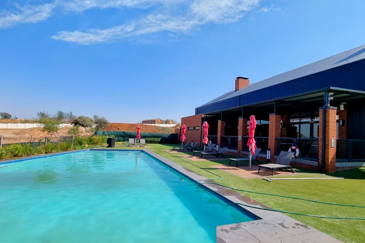 Stylish Living Meets Outstanding Investment Opportunity - Photo 4