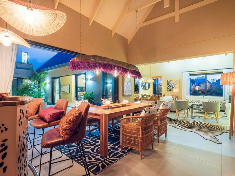 Sophisticated Sanctuary | Courtyard Living Villa with Mountain Views - Photo 3