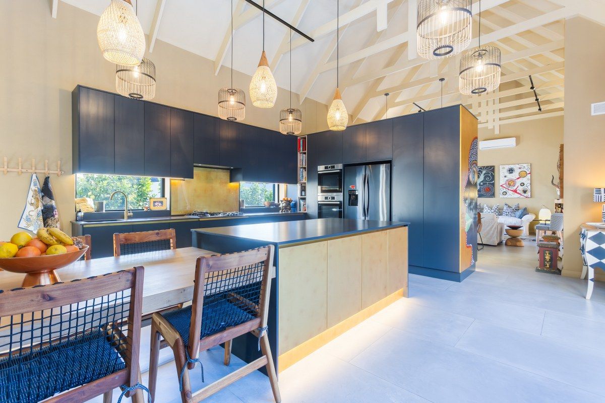 Sophisticated Sanctuary | Courtyard Living Villa with Mountain Views - Photo 2