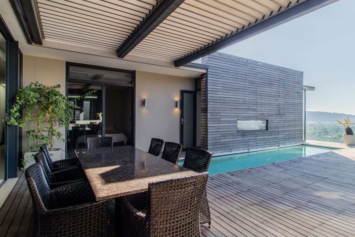 The Sky's the Limit. Fully furnished Penthouse. Come view on Friday 13th March 2026 - Photo 3