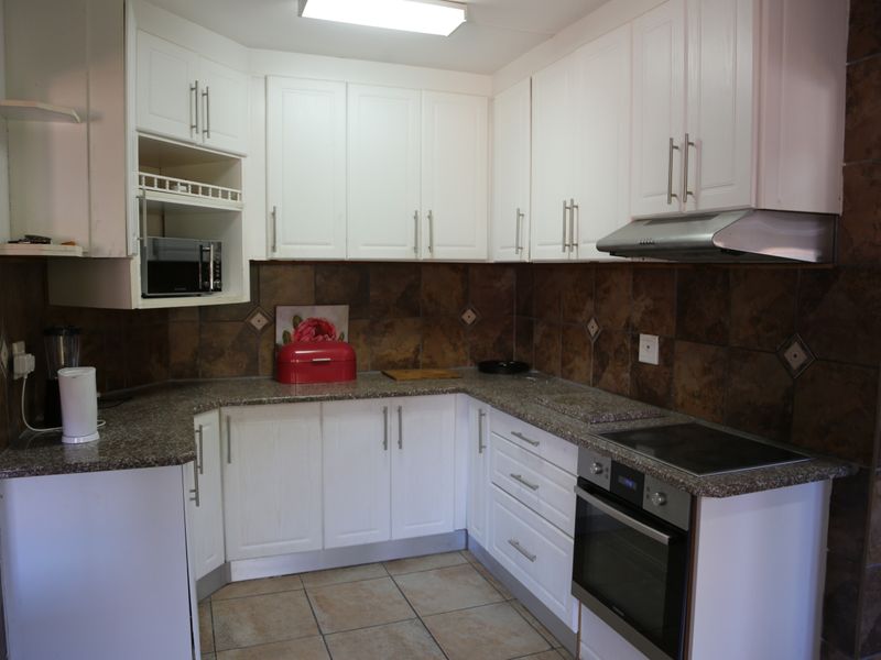 Family Comfort in Dorchester Heights - Photo 9