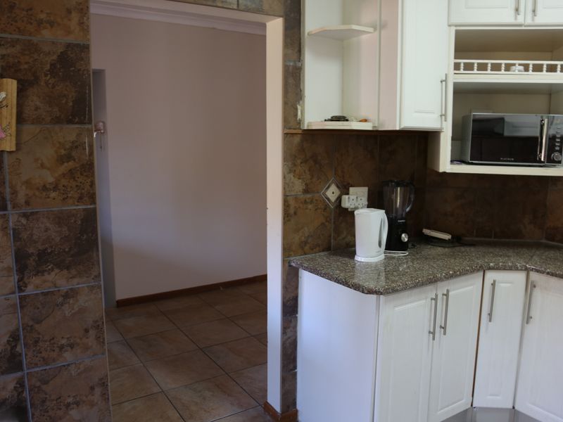 Family Comfort in Dorchester Heights - Photo 8
