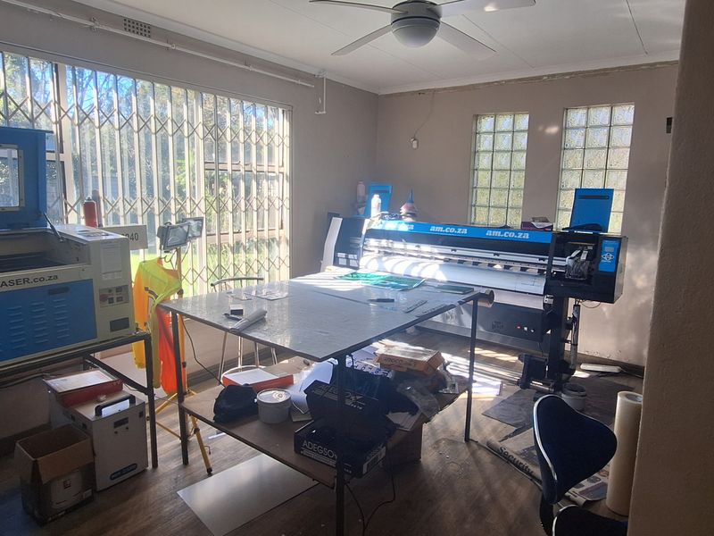 Beautiful family home in SW 2 - Photo 3