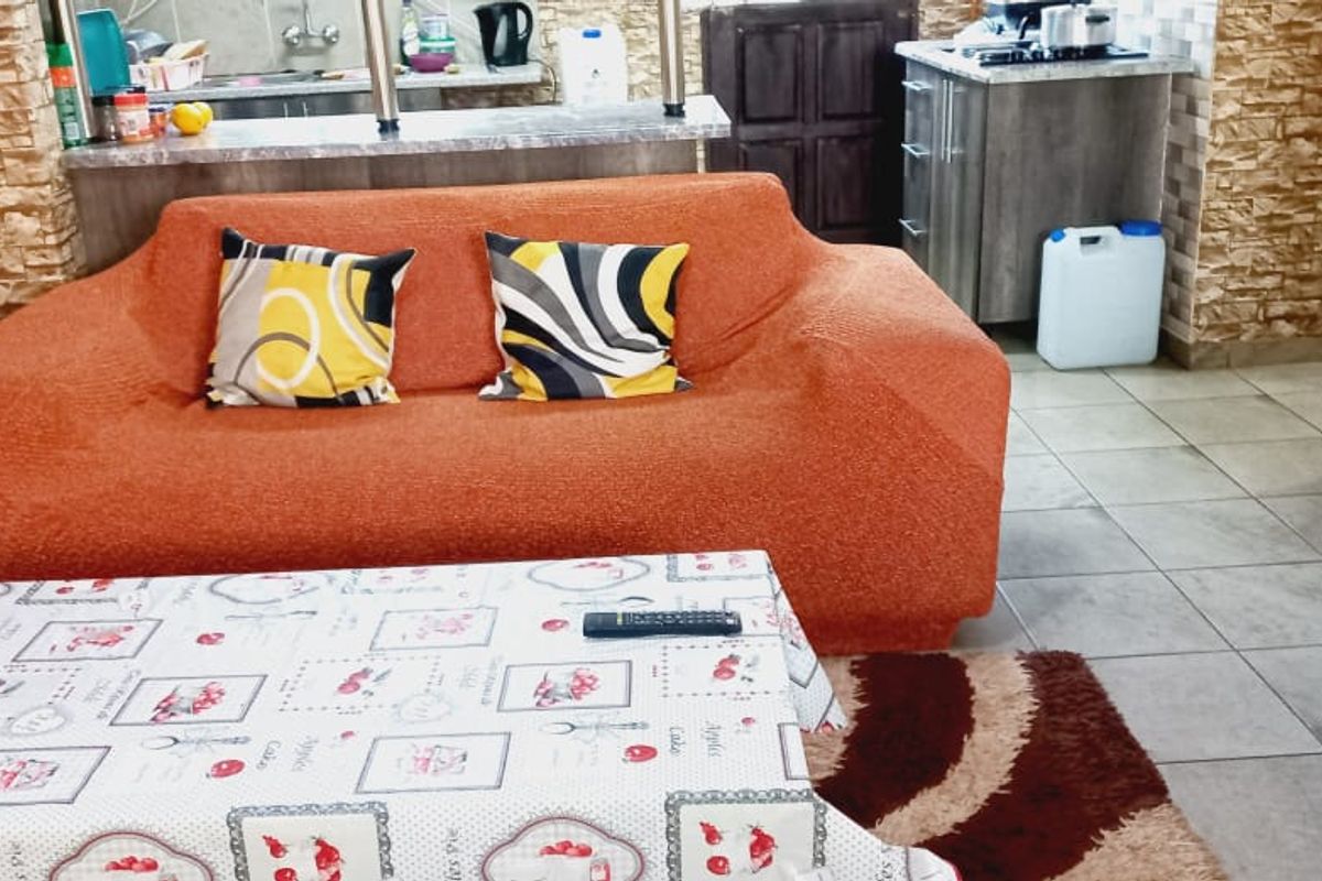 House For Sale In Empangeni - Photo 3