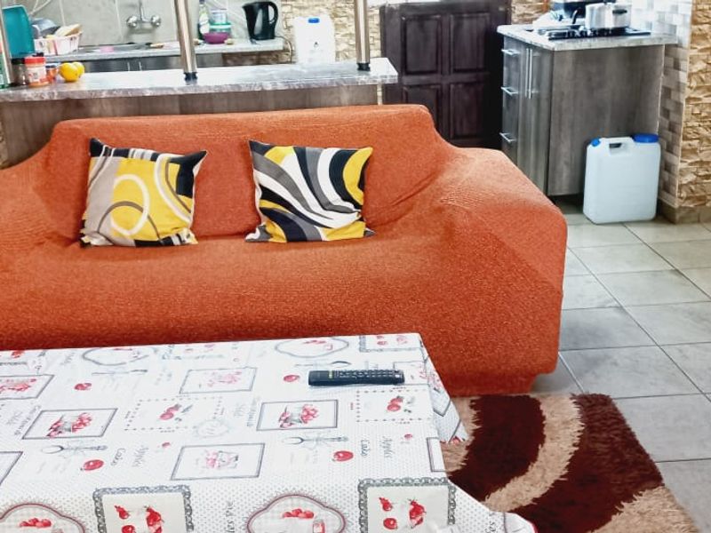 House For Sale In Empangeni - Photo 3