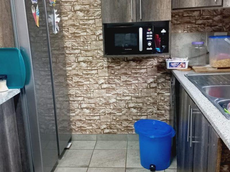 House For Sale In Empangeni - Photo 6