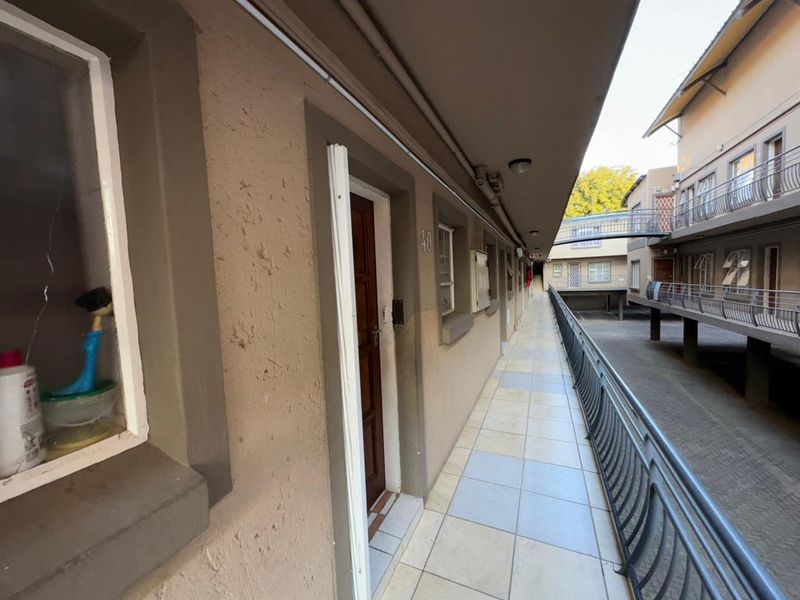 Investment Opportunity in Prime Central Location - Photo 4