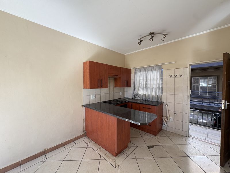 Investment Opportunity in Prime Central Location - Photo 7