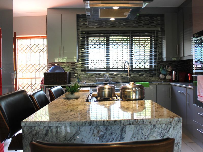 Elegant Investment Oasis with Unmatched Potential - Photo 4