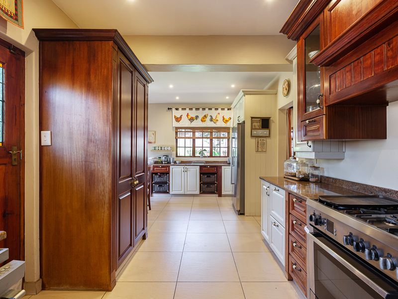 Exceptional Investment Opportunity – Perfect Guesthouse in Durban North - Photo 9