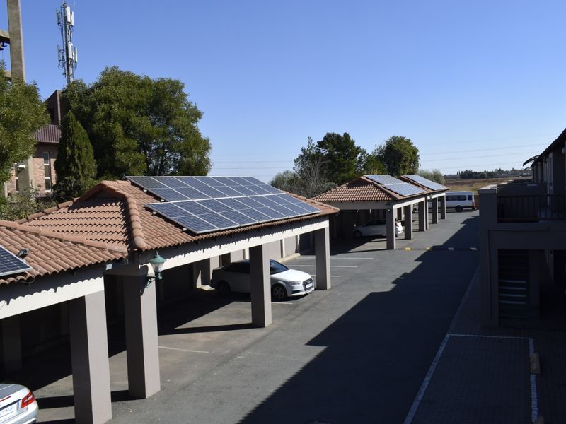 Modern 2 bedroom Townhouse for sale in Van Dyk Park - Photo 4