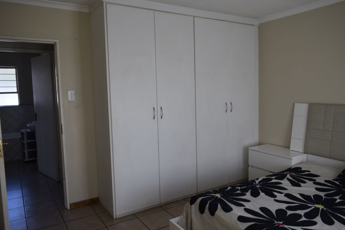 Modern 2 bedroom Townhouse for sale in Van Dyk Park - Photo 5