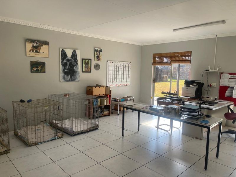 Live Free & Fully Off-the-Grid – 1ha Midvaal Escape with Endless Potential! - Photo 2