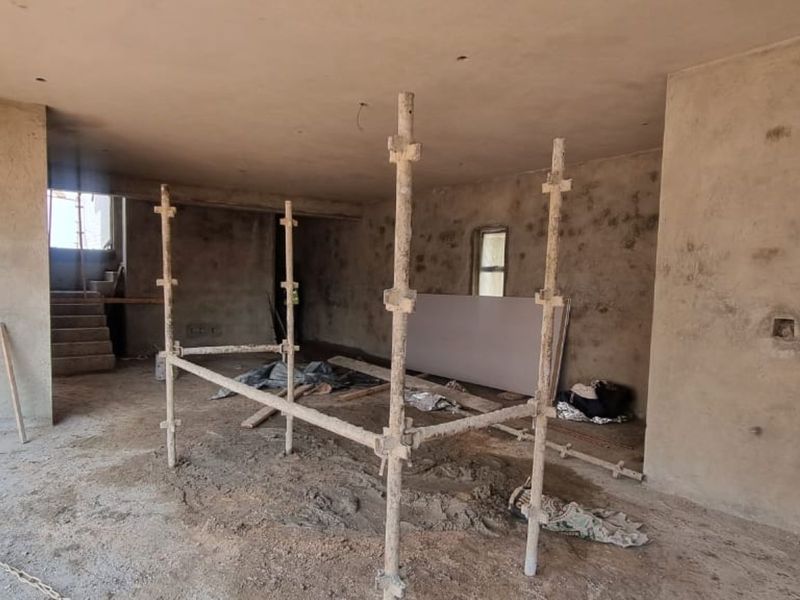 Modern Family Living in Fountainbrook Estate with Stylish Outdoor Entertaining. - Photo 4