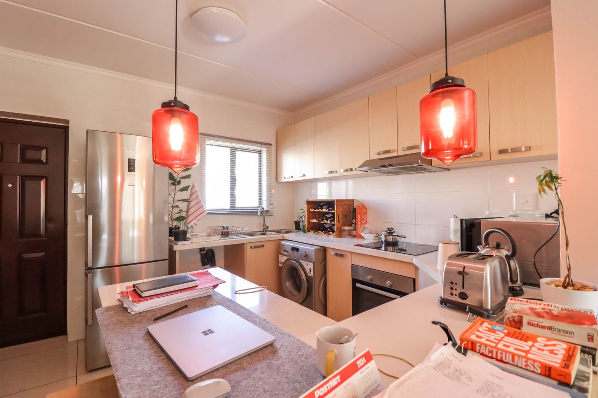 Elegant Unit in Premier Complex - Photo 2