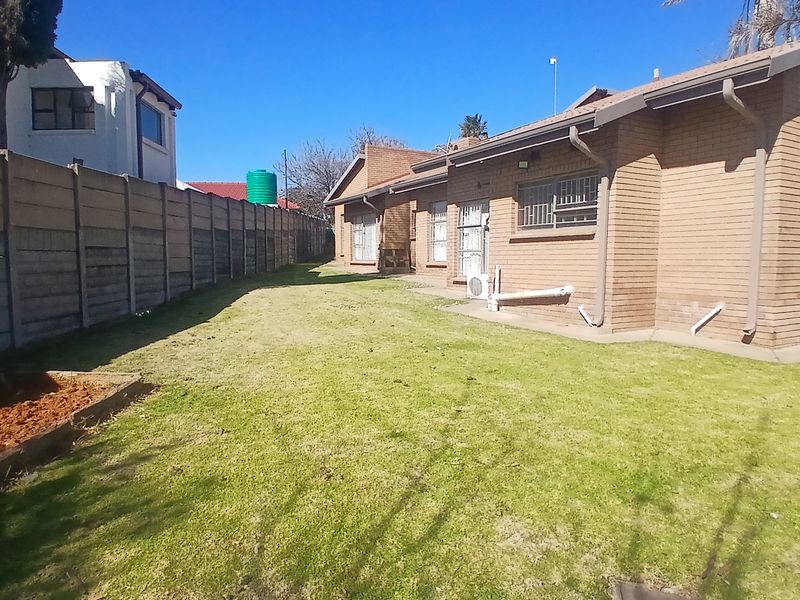 Property for Sale - Photo 3