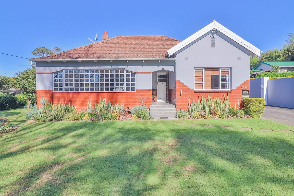 Beautiful Family Home in Clarendon - Photo 4